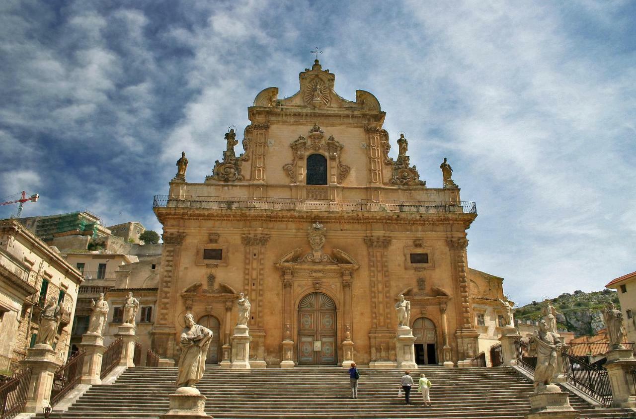Casa Della Nonna Villa Modica Exteriör bild